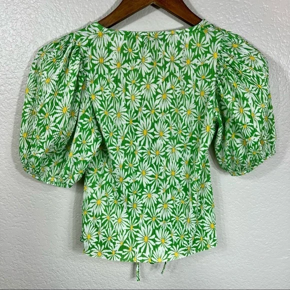 Zara green and white daisy ruched puff sleeve blouse size medium - Picture 10 of 11